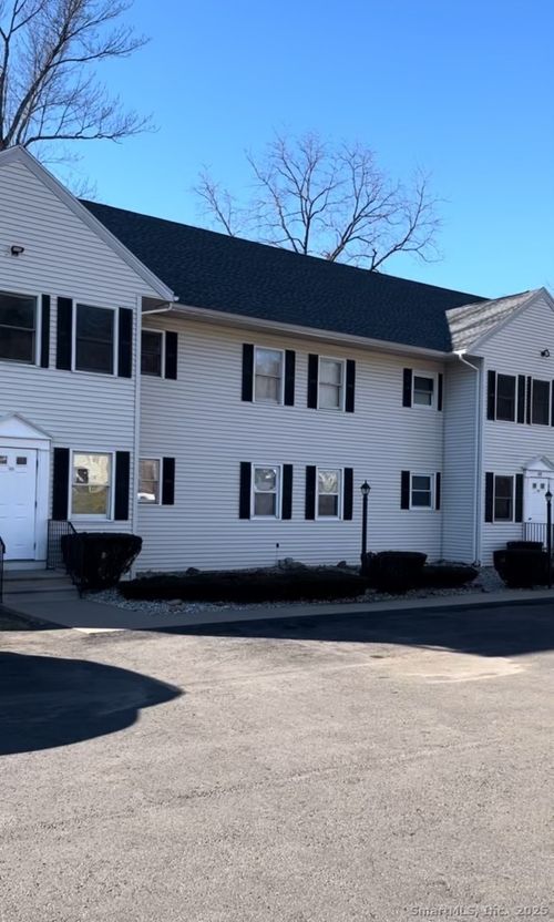 68 Main St, Somers, CT, 06071-1824 | Card Image