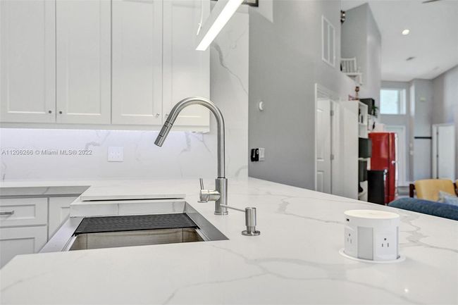730 Bayside Ln, House other with 4 bedrooms, 3 bathrooms and null parking in Weston FL | Image 26
