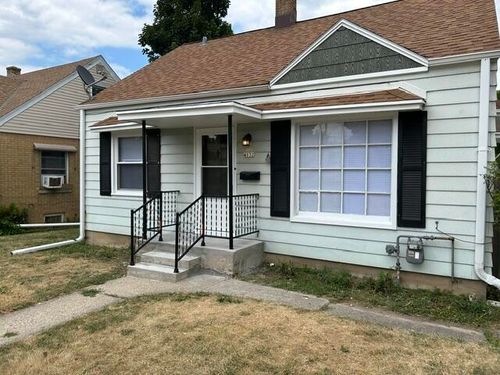 4132 N 51st Blvd, Milwaukee, WI, 53216-1319 | Card Image