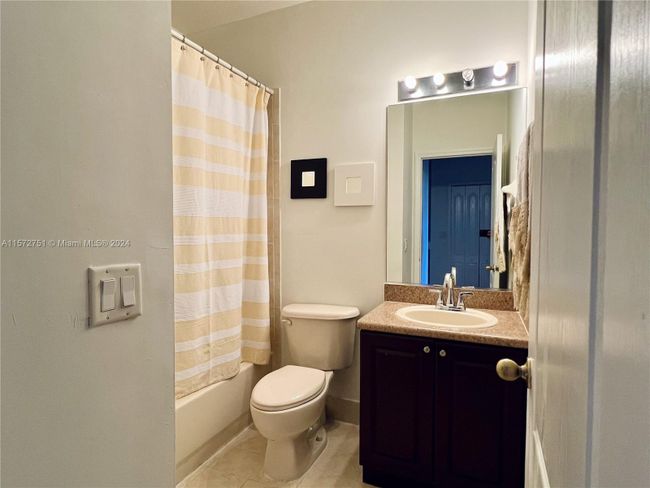 953 Sw 149 Th Ct, Townhouse with 4 bedrooms, 3 bathrooms and null parking in Miami FL | Image 31