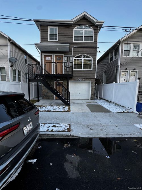 1-418 Beach 38th St, Far Rockaway, NY, 11691-1514 | Card Image