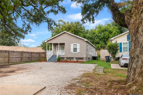 111 West, Baton Rouge, LA, 70806 | Card Image