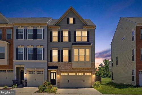 25284 Arrowroot Ter, Chantilly, VA, 20152-5329 | Card Image