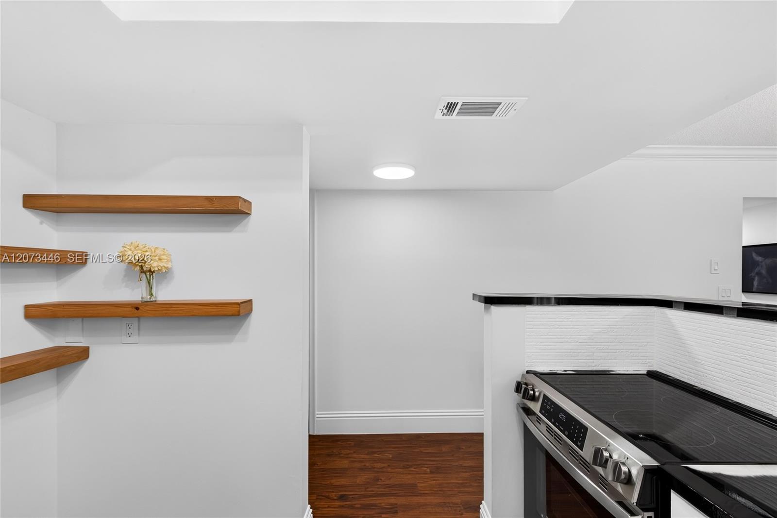 Residential Lease in Deerfield Beach 4
