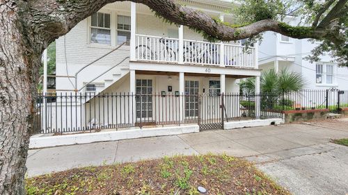c-40 Nunan St, Charleston, SC, 29403-6552 | Card Image