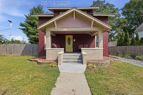 107 2nd St, Fenton, MI, 48430-2781 | Card Image