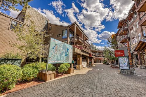 212-2000 N Village Dr, Truckee, CA, 96161-4349 | Card Image
