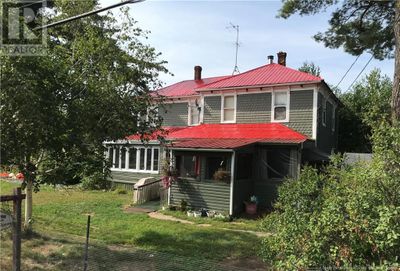 2298 Rte 420, House other with 4 bedrooms, 2 bathrooms and null parking in Sillikers NB | Image 2