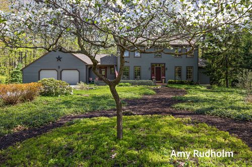 5235 Oakdale Drive, Hudsonville, MI, 49426 | Card Image