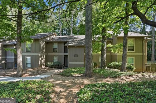 2g-8740 Roswell Rd, Sandy Springs, GA, 30350-1832 | Card Image