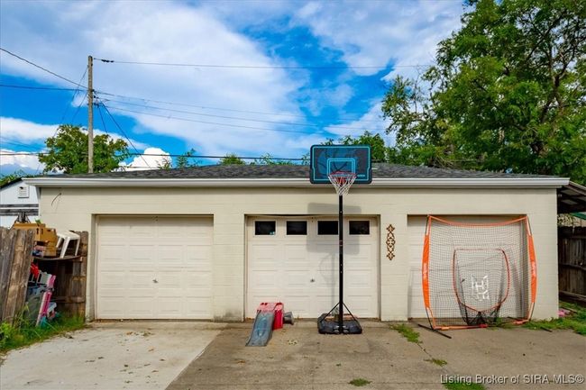762 N Mckinley Ave, Home with 4 bedrooms, 2 bathrooms and null parking in Clarksville IN | Image 28