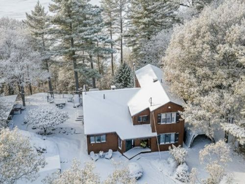 200Z Ch Sarrasin, Val des Monts, QC, J8N2M2 | Card Image