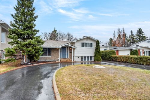 2259 Page Rd, Orleans, ON, K1C7K5 | Card Image