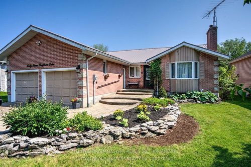 47 Bayshore Dr, Bath, ON, K0H1G0 | Card Image