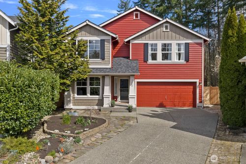 7320 Silent Creek Ave Se, Snoqualmie, WA, 98065-9065 | Card Image