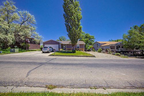 735 Finley Lane, Craig, CO, 81625 | Card Image