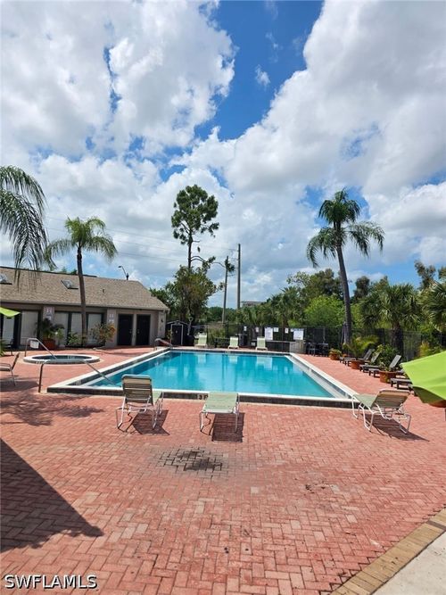 215-2835 Winkler Avenue, Fort Myers, FL, 33916 | Card Image