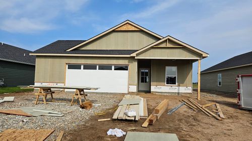 1506 N Sedgwick St, Garden Plain, KS, 67050-5044 | Card Image