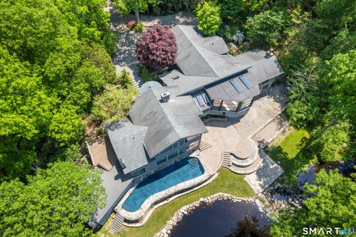 22 Pent Rd, Weston, CT, 06883-1311 | Card Image