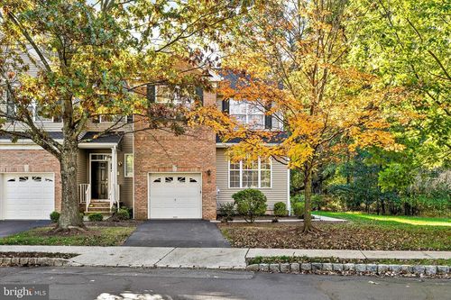 100 Jackson Ave, PRINCETON, NJ, 08540-1674 | Card Image