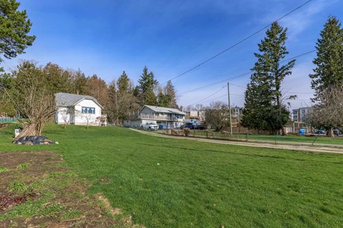 19957 68 Ave, Langley, BC, V2Y2W5 | Card Image