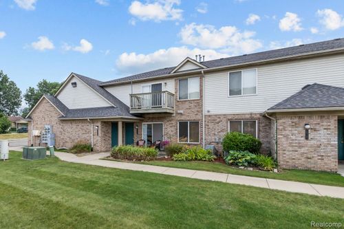 24149 Wedgewood Circle, Warren, MI, 48091 | Card Image