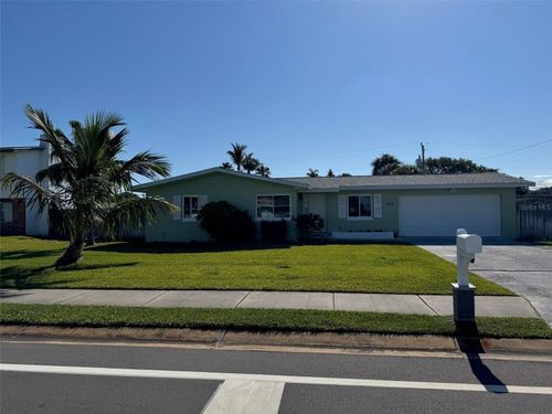 365 Yuma Dr, Indian Harbour Beach, FL, 32937-4138 | Card Image
