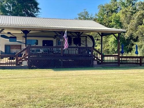 3000 Bridgeview, Crump, TN, 38327 | Card Image