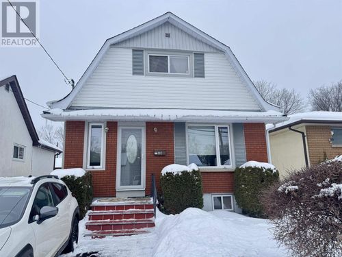 282 Ray Blvd, Thunder Bay, ON, P7B4E4 | Card Image