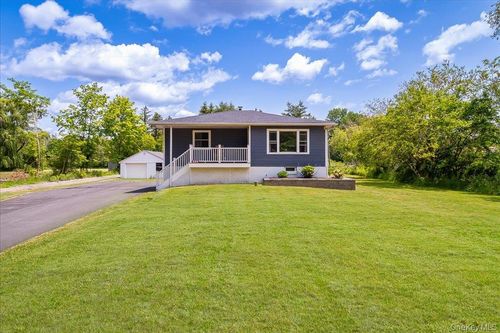 534 Lattintown Rd, Marlboro, NY, 12542-5158 | Card Image