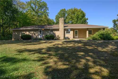 3807 Industry Rd, Rootstown, OH, 44272-9777 | Card Image