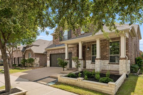 400 Warwick Blvd, Lewisville, TX, 75056-6320 | Card Image