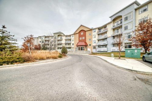 2315-700 Willow Brook Rd Nw, Airdrie, AB, T4B0L5 | Card Image