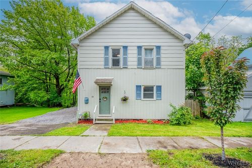 18 Water St, Perry, NY, 14530-1334 | Card Image