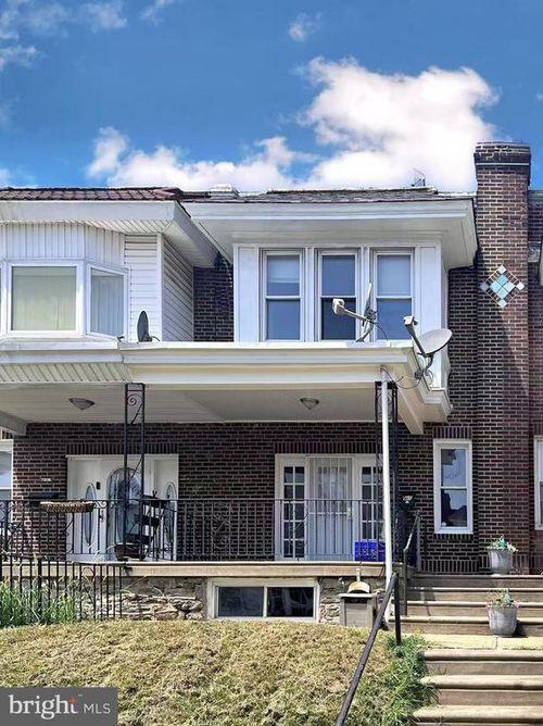 7208 Glenloch St, PHILADELPHIA, PA, 19135-1217 | Card Image