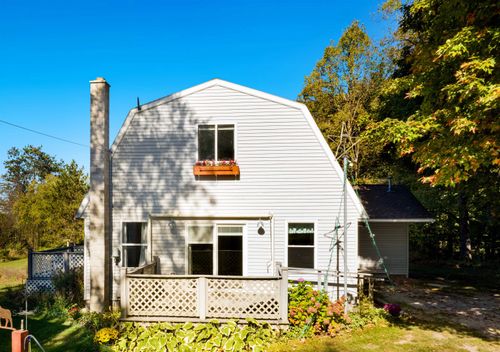 6878 Boss Road, Banks Township, MI, 49727 | Card Image