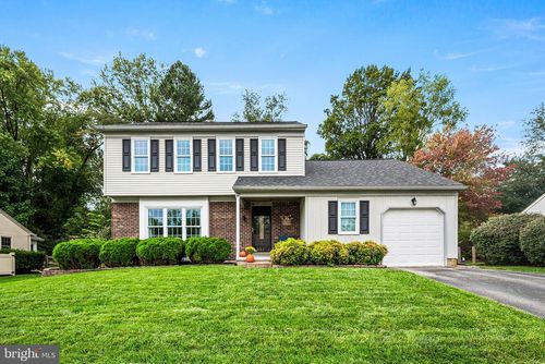 27 Winding Hill Dr, HOCKESSIN, DE, 19707-2016 | Card Image