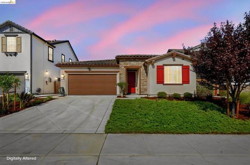 5330 Clauzetto Way, Antioch, CA, 94531-5015 | Card Image