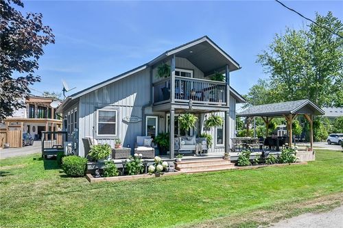 55 Lakeside Dr, Nanticoke, ON, N0A1L0 | Card Image