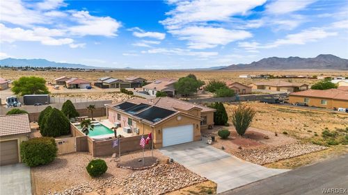 7134 E Stoneaxe Dr, Kingman, AZ, 86401-8260 | Card Image