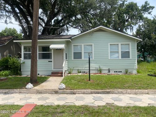 537 W 17th St, JACKSONVILLE, FL, 32206-2713 | Card Image