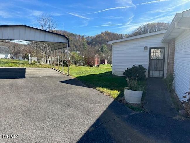 20286 Shadowood Cir, House other with 4 bedrooms, 1 bathrooms and null parking in Meadowview VA | Image 19