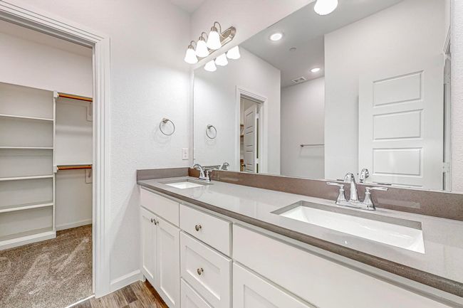 277 Mule Deer Dr, Townhouse with 4 bedrooms, 3 bathrooms and null parking in Little Elm TX | Image 23