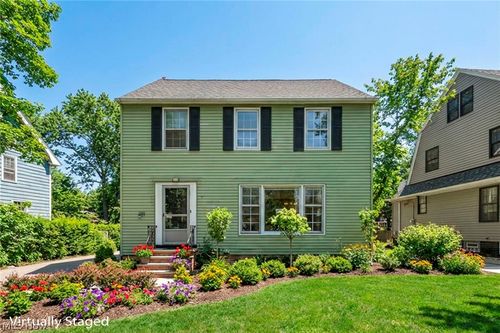 2463 Derbyshire Rd, Cleveland Heights, OH, 44106-3266 | Card Image