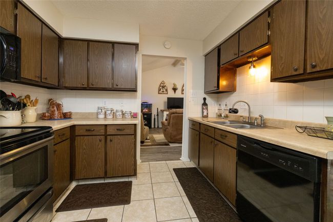 1229 Elm Ct, House other with 2 bedrooms, 2 bathrooms and null parking in Runaway Bay TX | Image 16