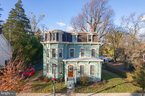 241 W Maple Ave, LANGHORNE, PA, 19047-2180 | Card Image