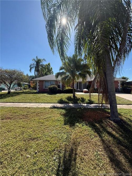 154 Selva Ct, Port Saint Lucie, FL, 34983-2003 | Card Image