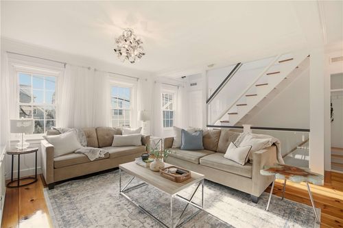 2-38 Pope St, Newport, RI, 02840-3426 | Card Image