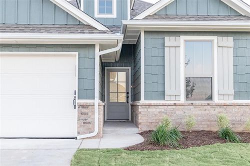 9308 Nw 87th St, Yukon, OK, 73099 | Card Image