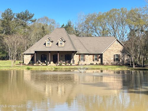 210 White St, Florence, MS, 39073-9645 | Card Image